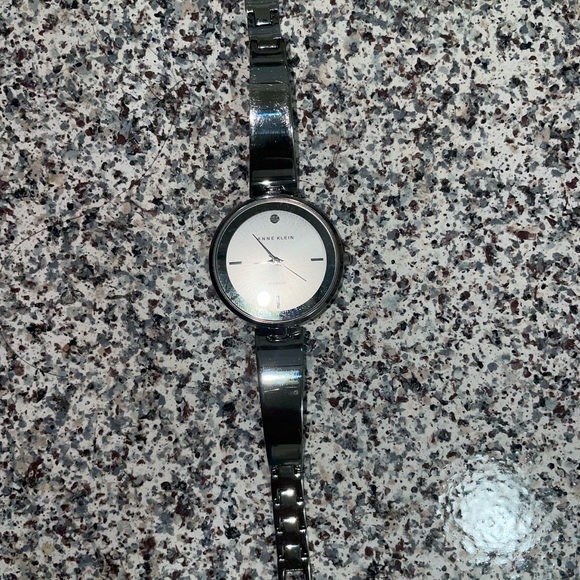 Anne Klein Watch - Picture 1 of 2